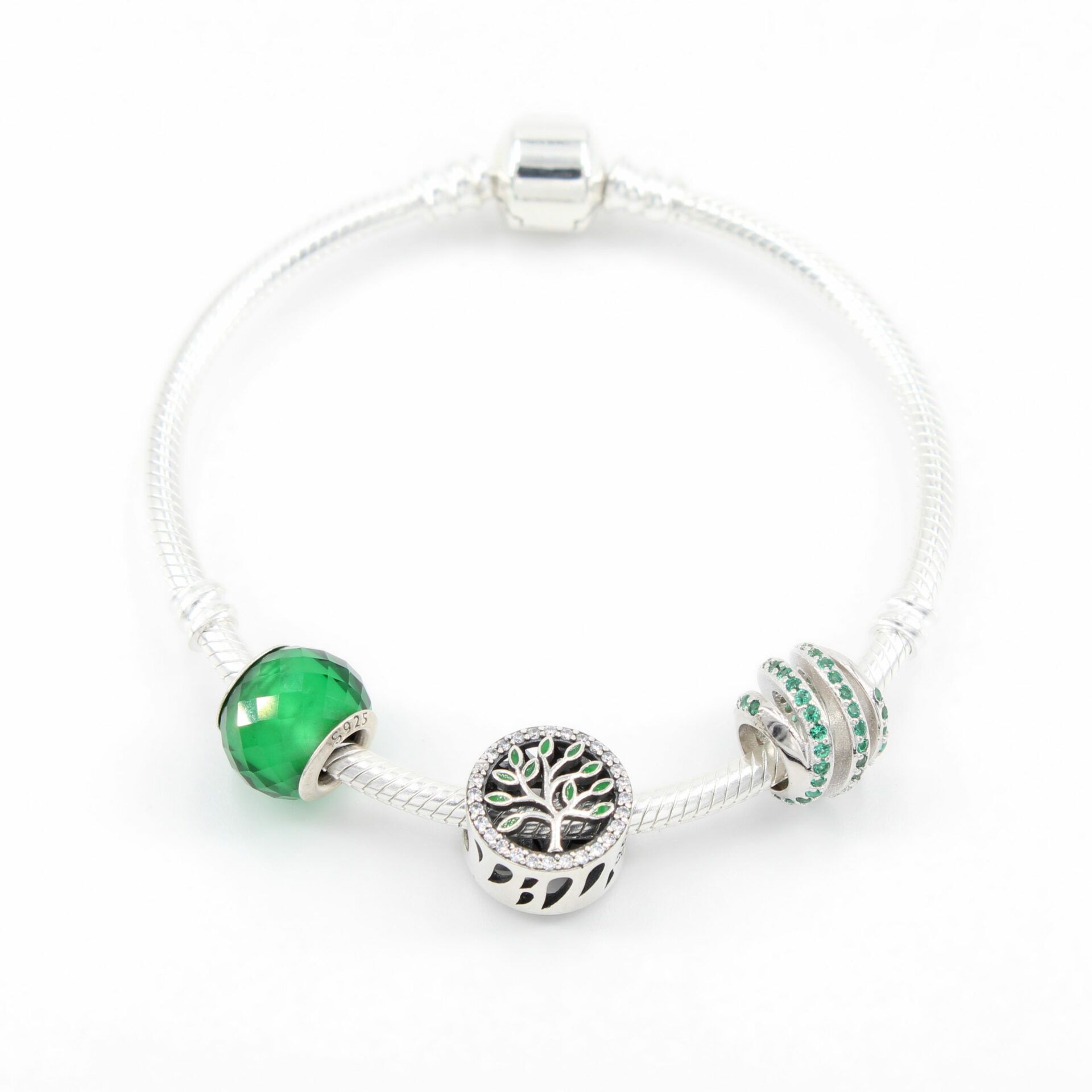 Armband mit Charms Set GREEN NATURE 1 PANDACHARMS Armband mit Charms Set GREEN NATURE, SKU S01016
