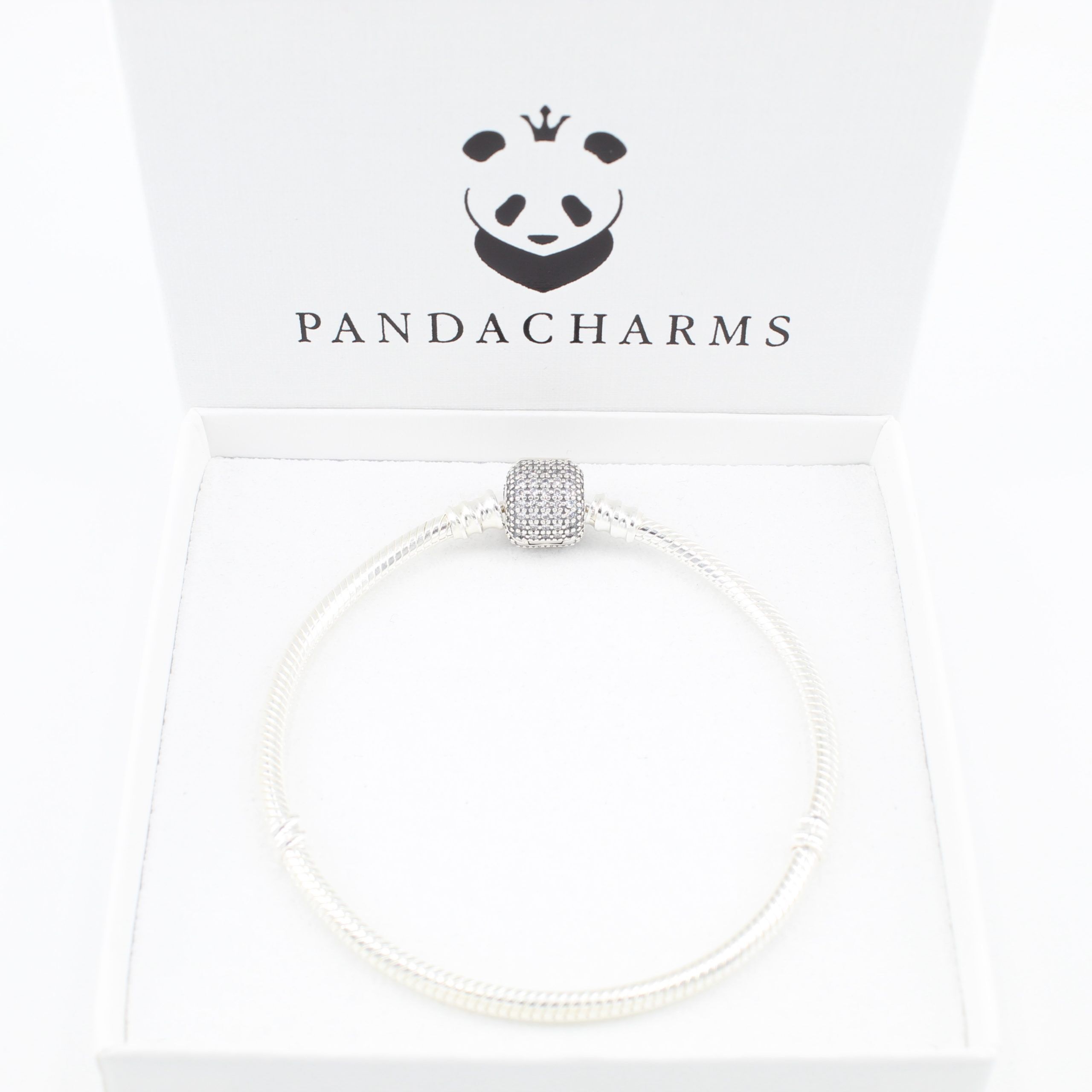 Mädchen Pavé Charm Armband 4 Mädchen Pavé Charm Armband