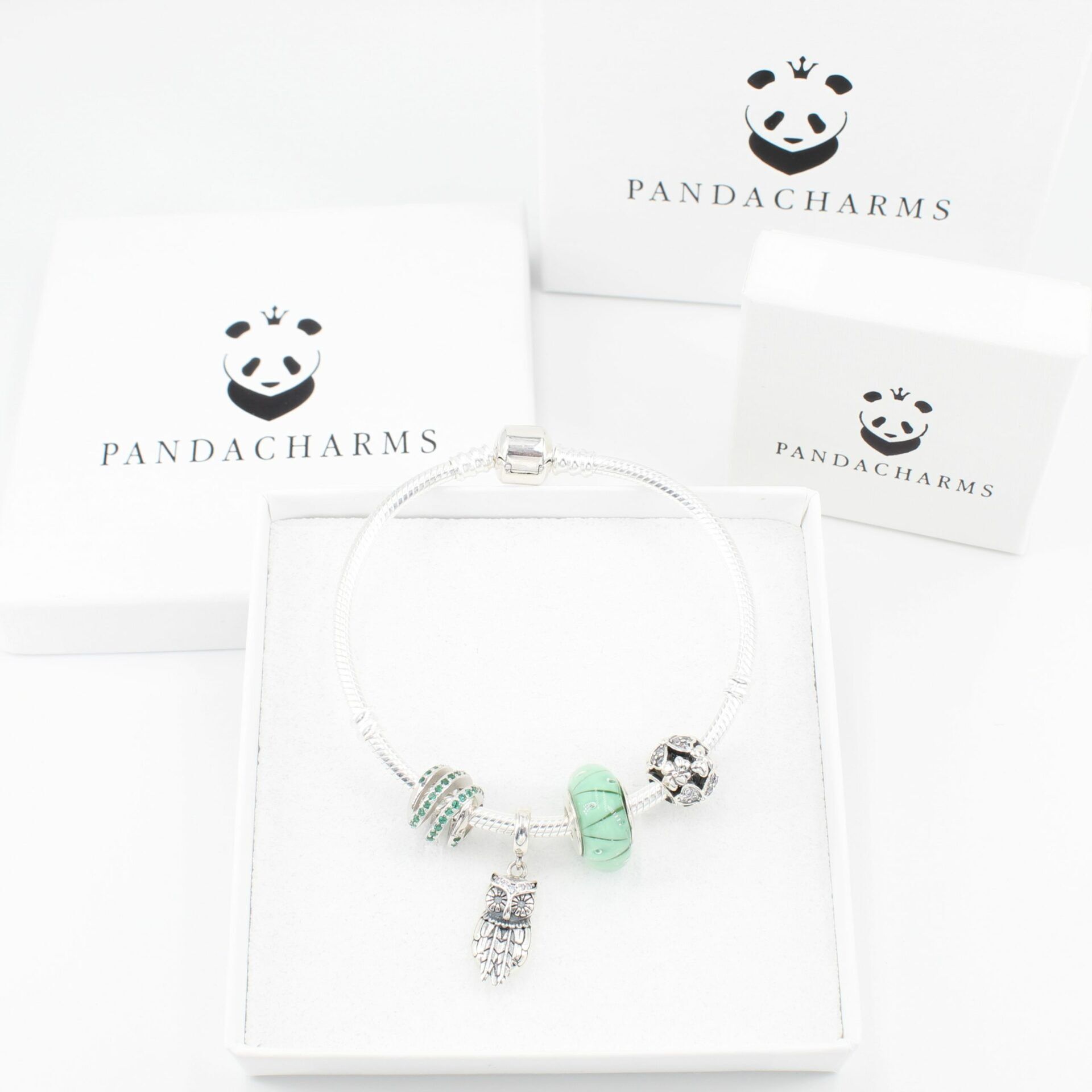 Armband mit Charms Set GRÜNE WALDEULE 2 Armband mit Charms Set GRÜNE WALDEULE