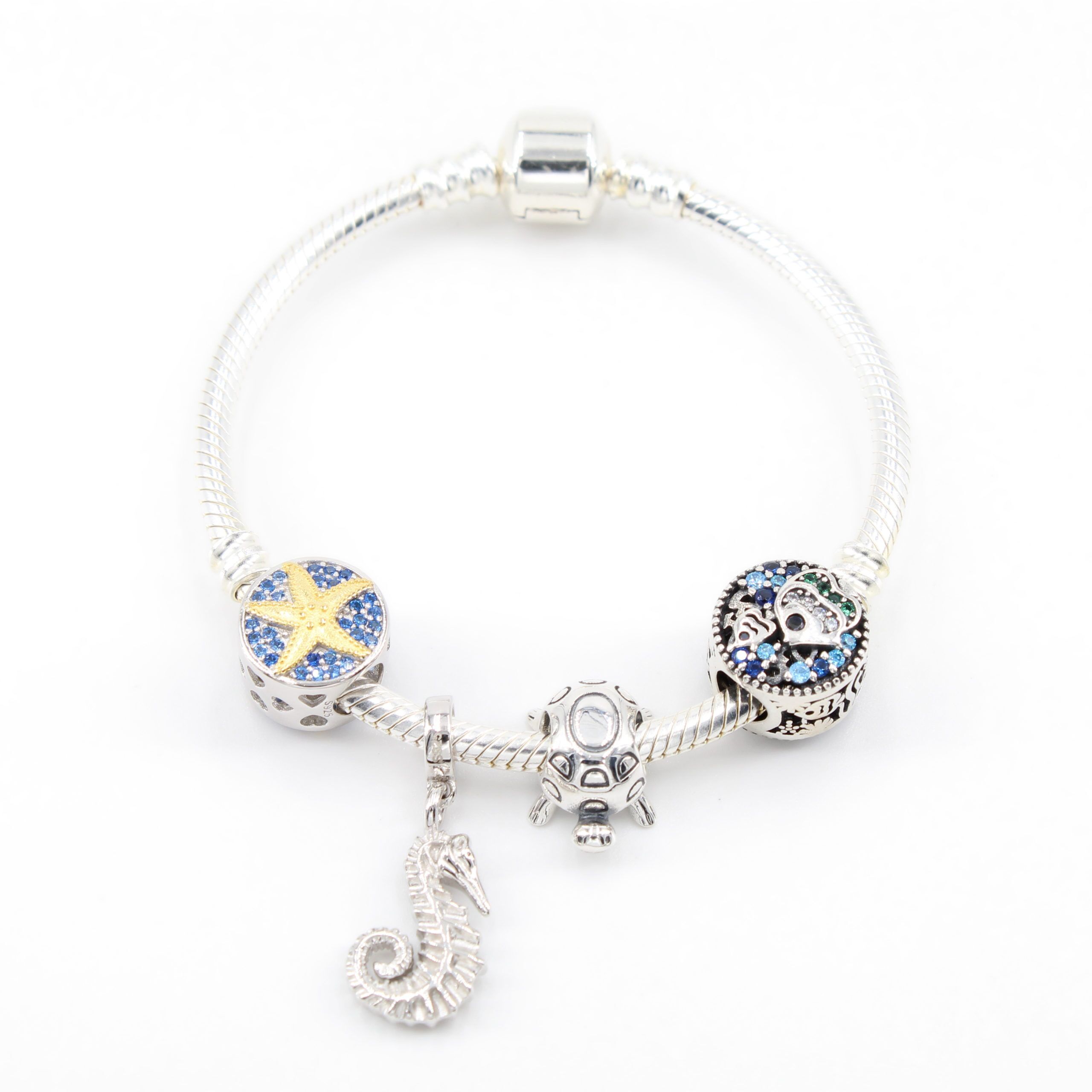 Mädchen Armband mit Charms Set TIERE DES MEERES 1 PANDACHARMS Mädchen Armband mit Charms Set TIERE DES MEERES, SKU S01401